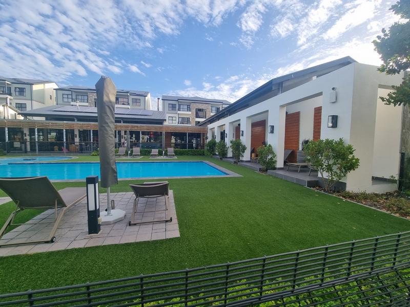 1 Bedroom Property for Sale in De Zicht Estate Western Cape